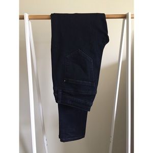 Kenzie Ankle Biter Skinny Jeans